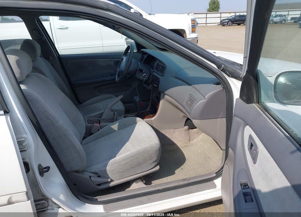 2001 NISSAN ALTIMA GXE VIN: 1N4DL01D21C171283