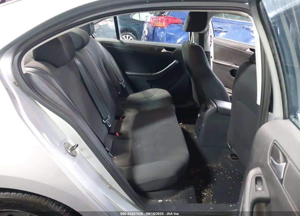 2014 VOLKSWAGEN JETTA VIN: 3VWLL7AJ8EM328269