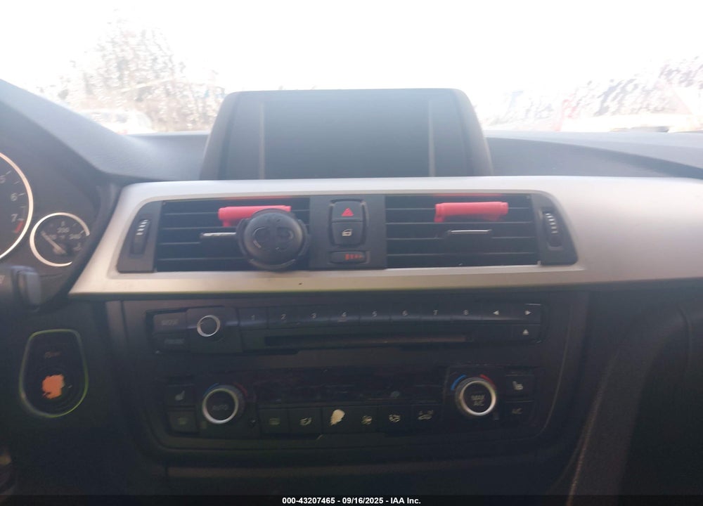 2013 BMW 3 SERIES VIN: WBA3A5G56DNP23382