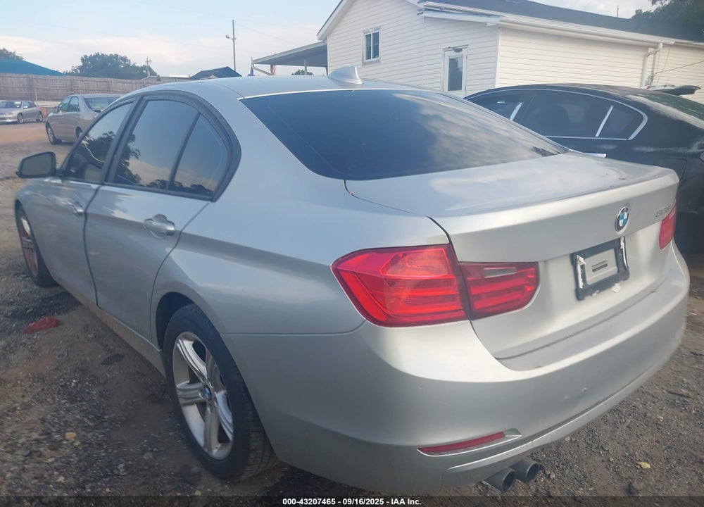 2013 BMW 3 SERIES VIN: WBA3A5G56DNP23382