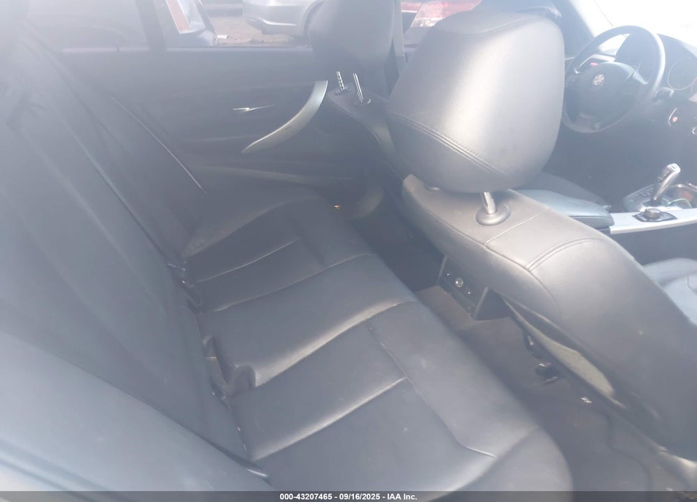 2013 BMW 3 SERIES VIN: WBA3A5G56DNP23382