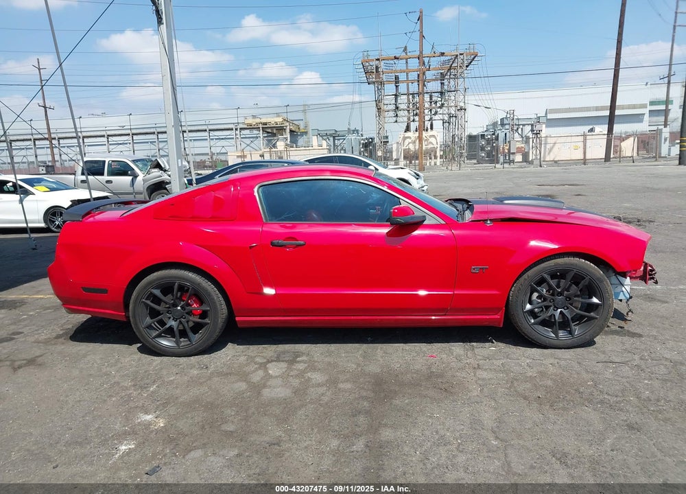 2008 FORD MUSTANG VIN: 1ZVHT82H685148435