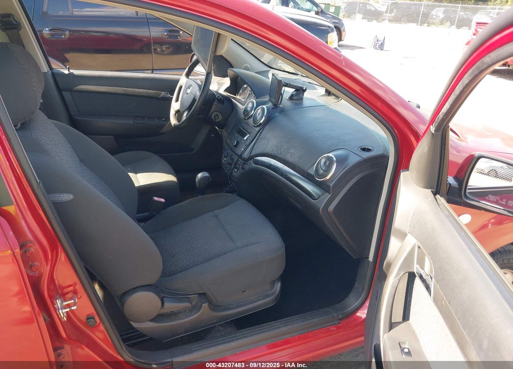 2008 CHEVROLET AVEO LT VIN: KL1TG56638B189378