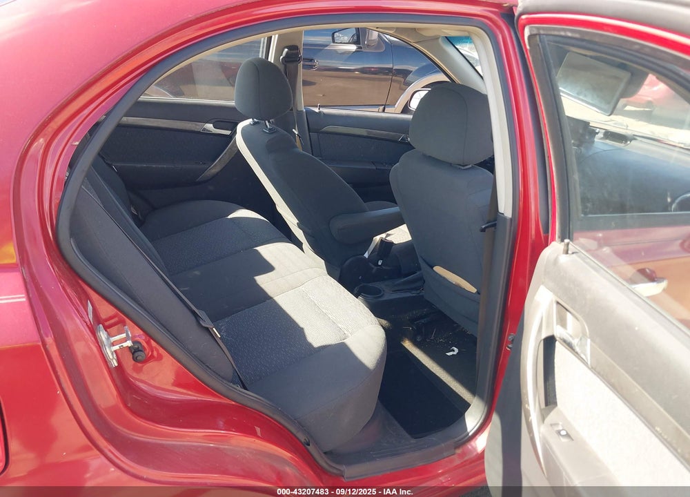 2008 CHEVROLET AVEO LT VIN: KL1TG56638B189378