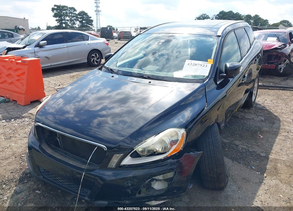 2011 VOLVO XC60 VIN: YV4952DL1B2163771