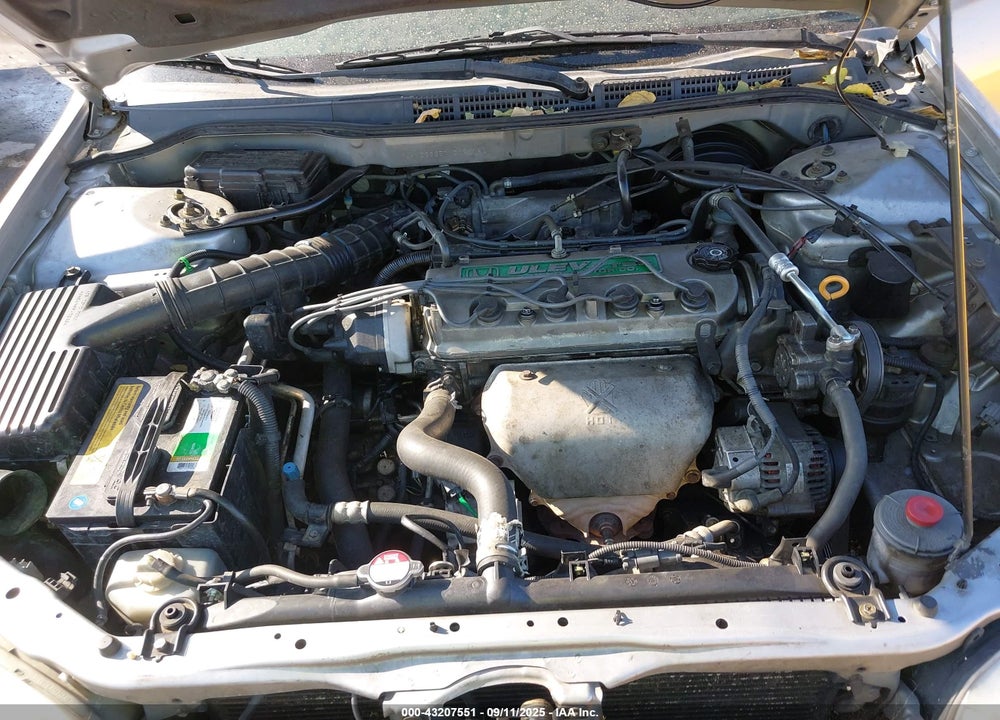 2001 HONDA ACCORD 2.3 LX VIN: JHMCG66571C025782