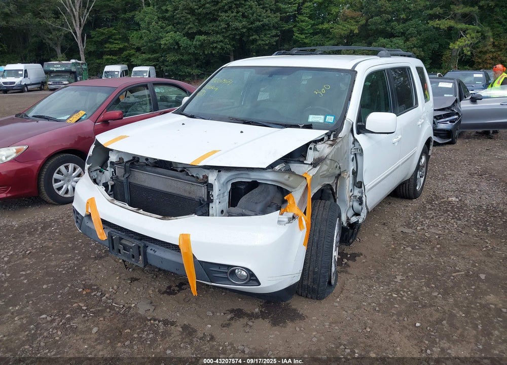 2014 HONDA PILOT VIN: 5FNYF4H48EB028752