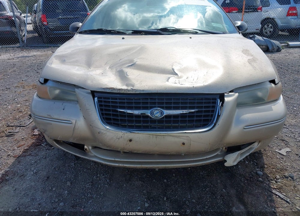 2000 CHRYSLER CIRRUS LX VIN: 1C3EJ46X0YN200040