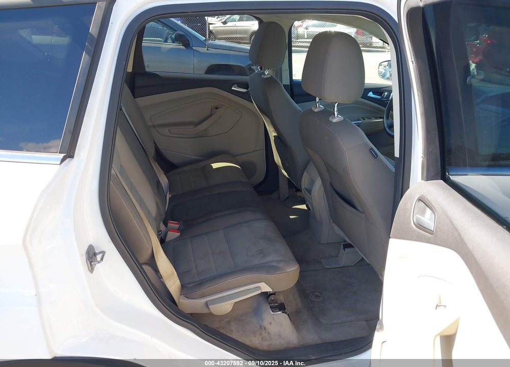 2013 FORD ESCAPE VIN: 1FMCU0GX1DUC72605