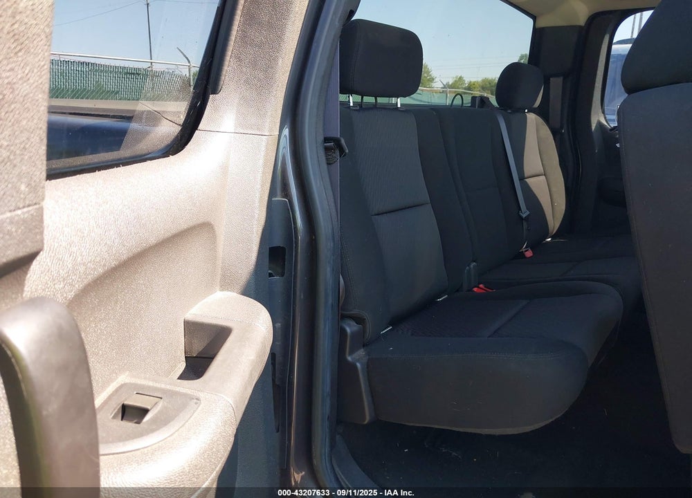 2010 CHEVROLET SILVERADO 1500 VIN: 1GCSCSE07AZ112585