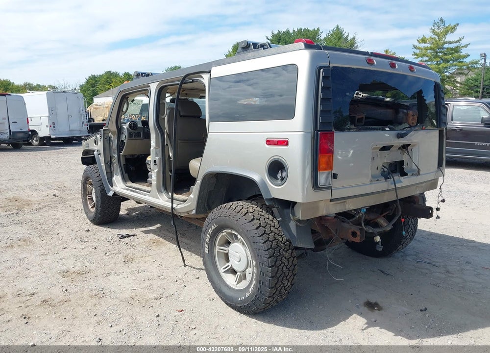 2004 HUMMER H2 VIN: 5GRGN23U44H108265