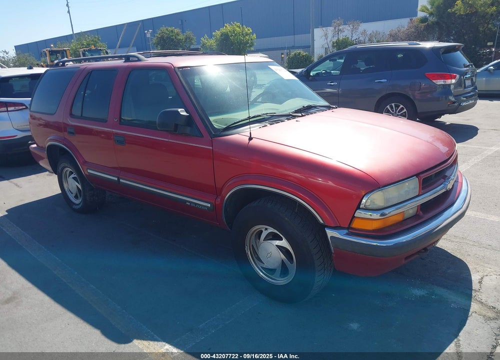 2000 CHEVROLET BLAZER LT VIN: 1GNDT13W5Y2283596