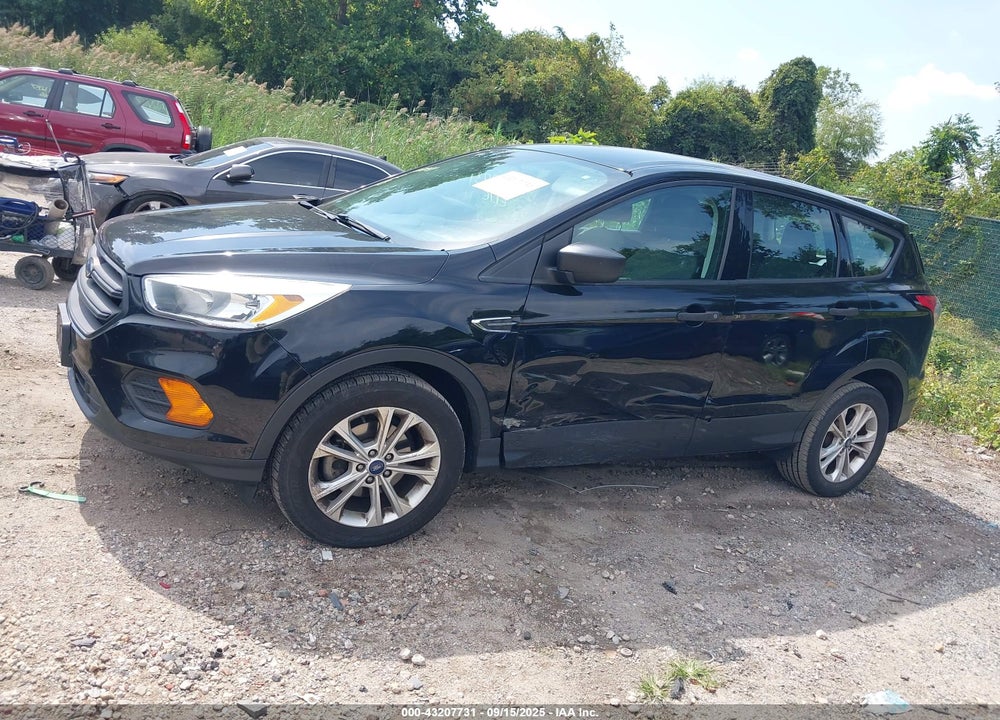 2017 FORD ESCAPE VIN: 1FMCU0F72HUF02904