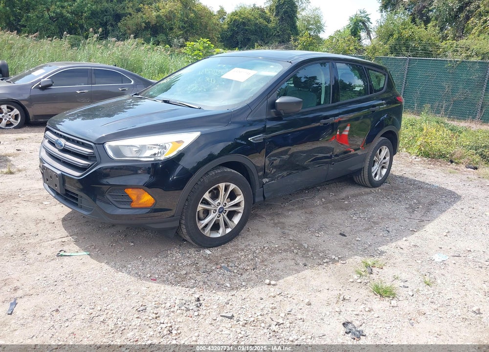 2017 FORD ESCAPE VIN: 1FMCU0F72HUF02904