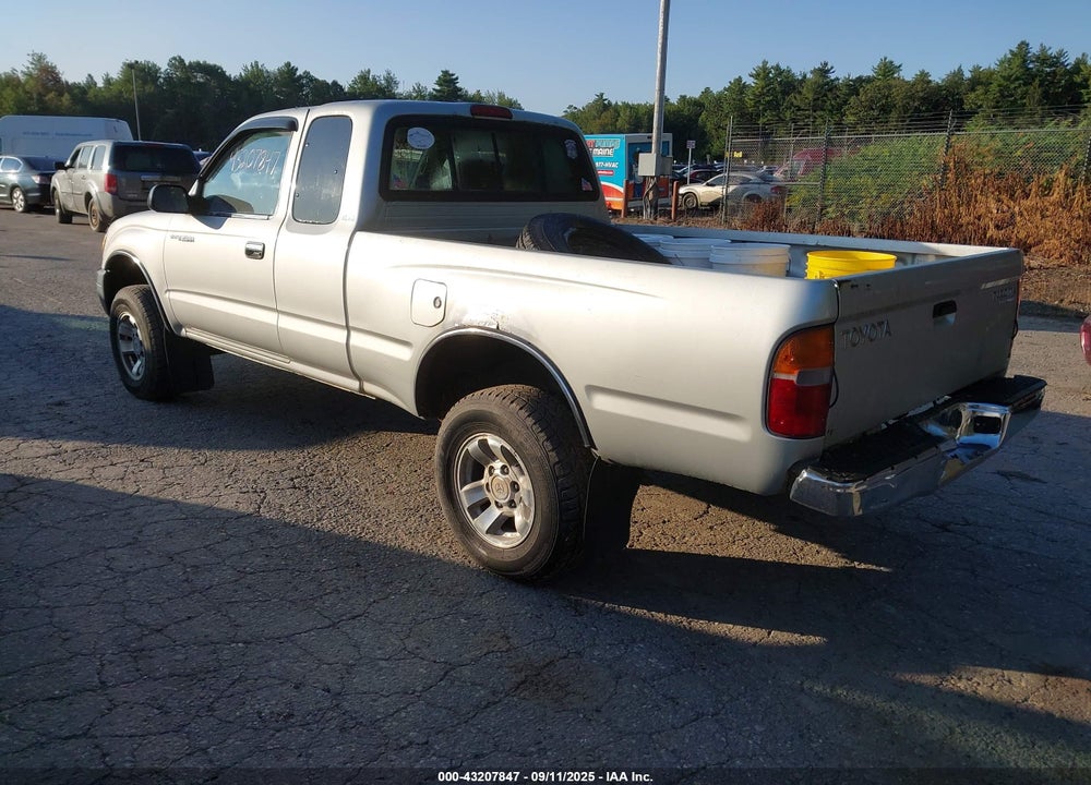 2000 TOYOTA TACOMA PRERUNNER VIN: 4TASM92N8YZ626716