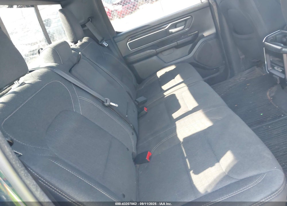 2019 RAM 1500 BIG HORN/LONE STAR 4X4 5'7 BOX VIN: 1C6SRFFTXKN787930