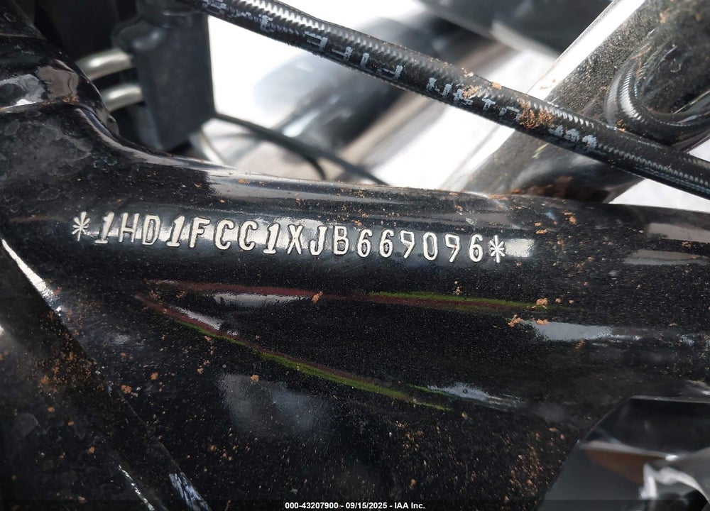 2018 HARLEY-DAVIDSON FLHTCU ULTRA CLASSIC ELECTRA GLD VIN: 1HD1FCC1XJB669096