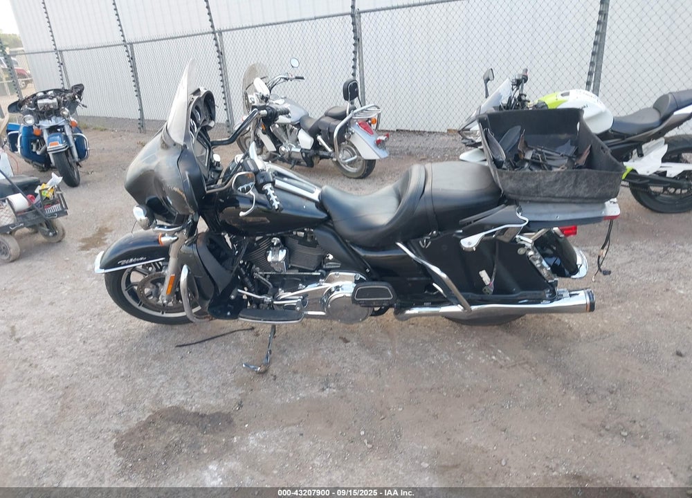 2018 HARLEY-DAVIDSON FLHTCU ULTRA CLASSIC ELECTRA GLD VIN: 1HD1FCC1XJB669096