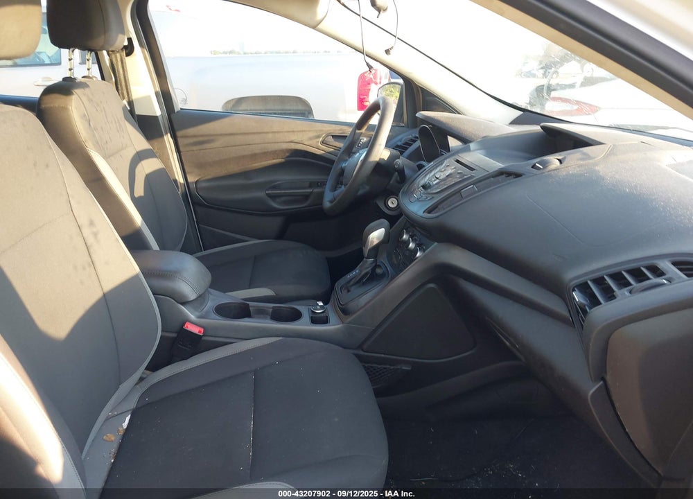 2016 FORD ESCAPE VIN: 1FMCU0F78GUB52581