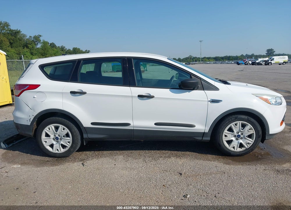 2016 FORD ESCAPE VIN: 1FMCU0F78GUB52581
