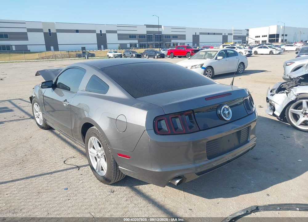 2014 FORD MUSTANG VIN: 1ZVBP8AM1E5312825