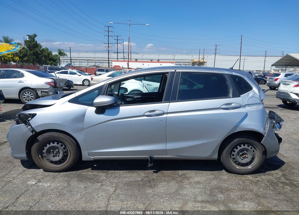 2020 HONDA FIT LX VIN: 3HGGK5H44LM712057