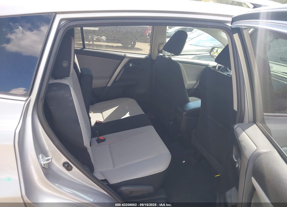 2016 TOYOTA RAV4 VIN: 2T3RFREV9GW486330