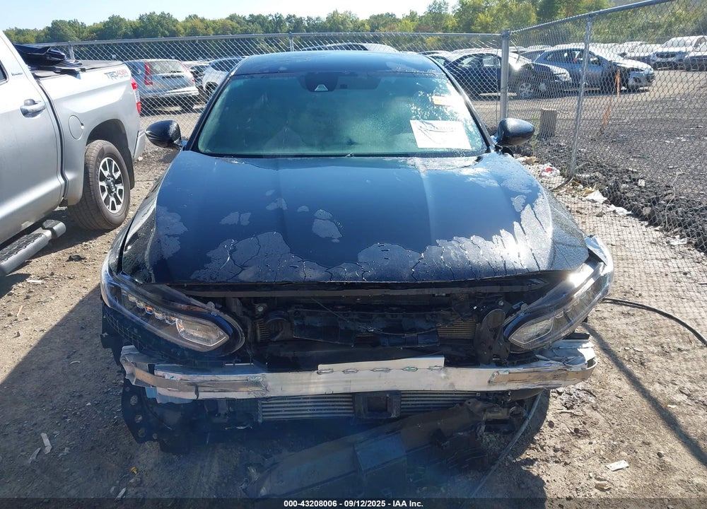 2018 HONDA ACCORD VIN: 1HGCV1F37JA030583