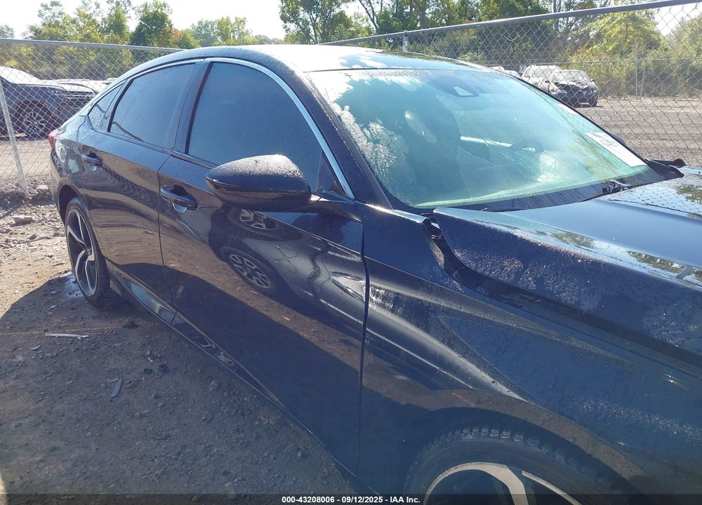 2018 HONDA ACCORD VIN: 1HGCV1F37JA030583