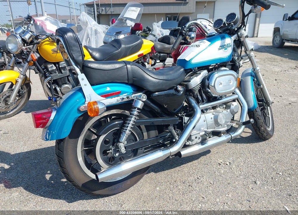 1995 HARLEY-DAVIDSON XL1200 VIN: 1HD1CAP12SY211400