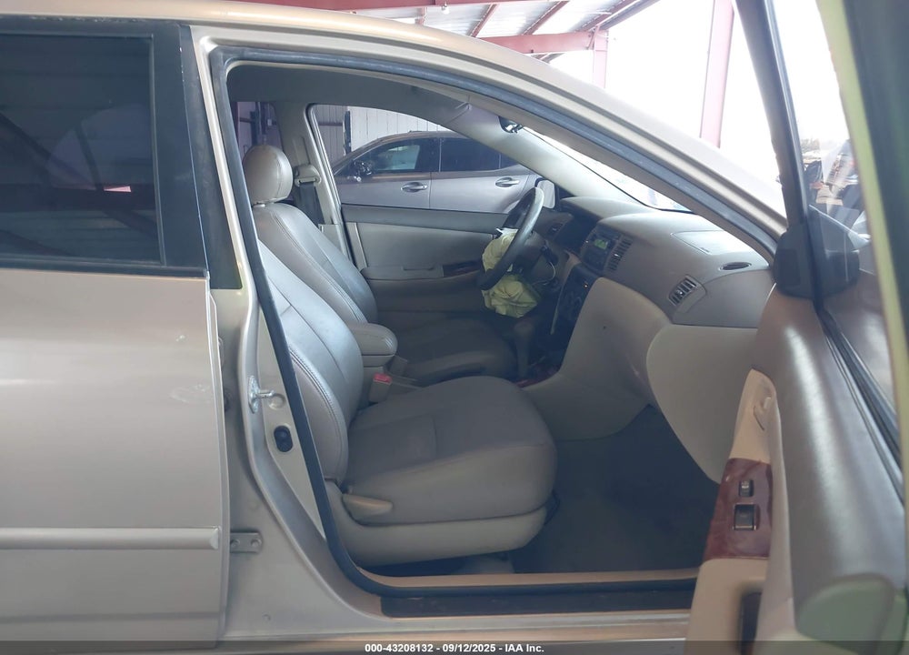 2005 TOYOTA COROLLA LE VIN: 2T1BR32EX5C551297