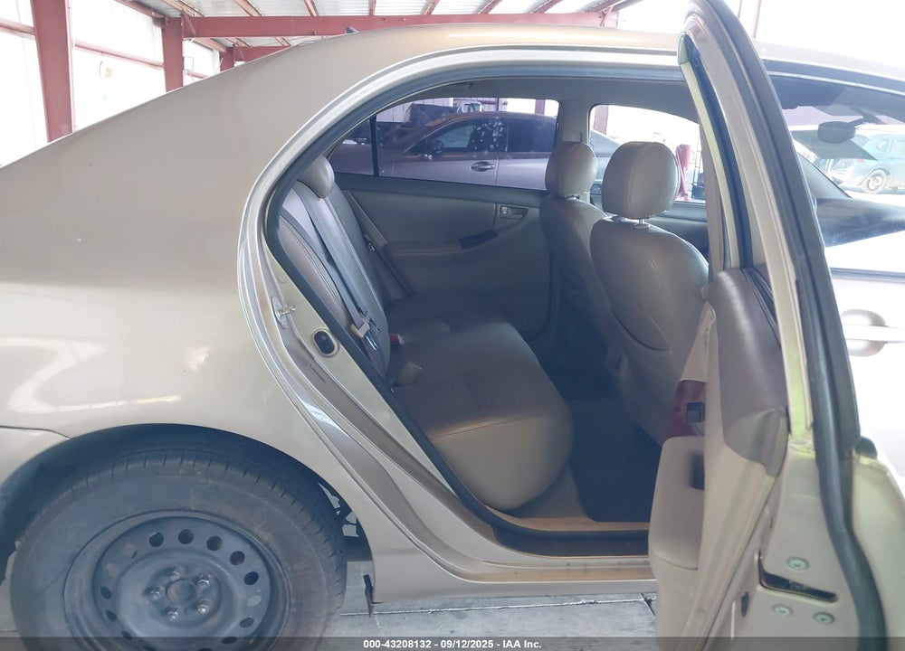 2005 TOYOTA COROLLA LE VIN: 2T1BR32EX5C551297