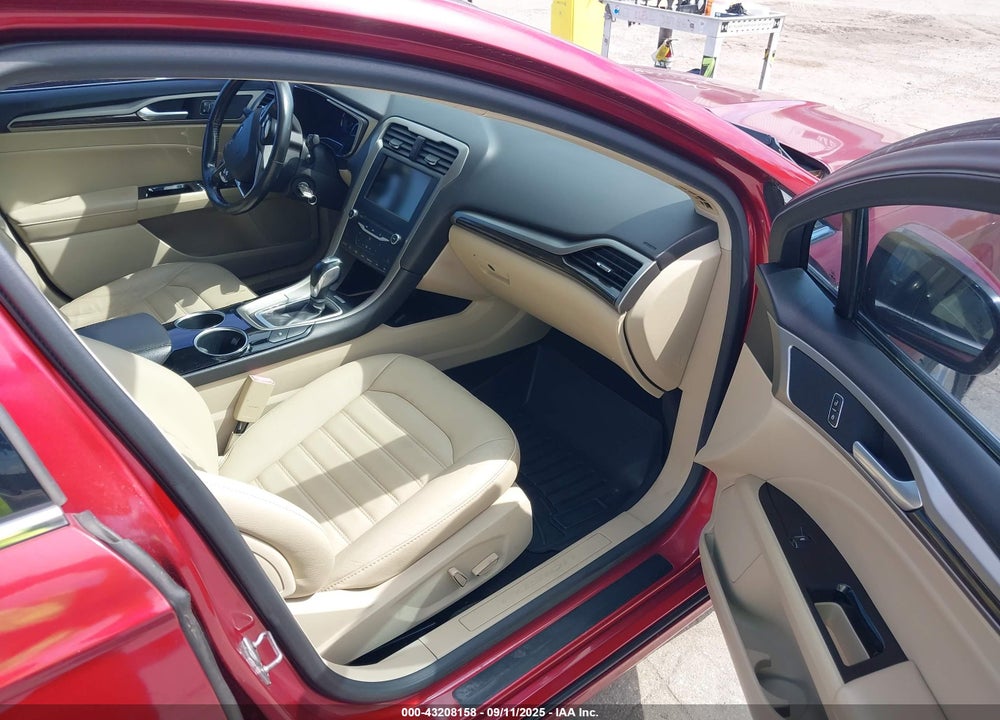 2013 FORD FUSION SE VIN: 3FA6P0HR3DR247372
