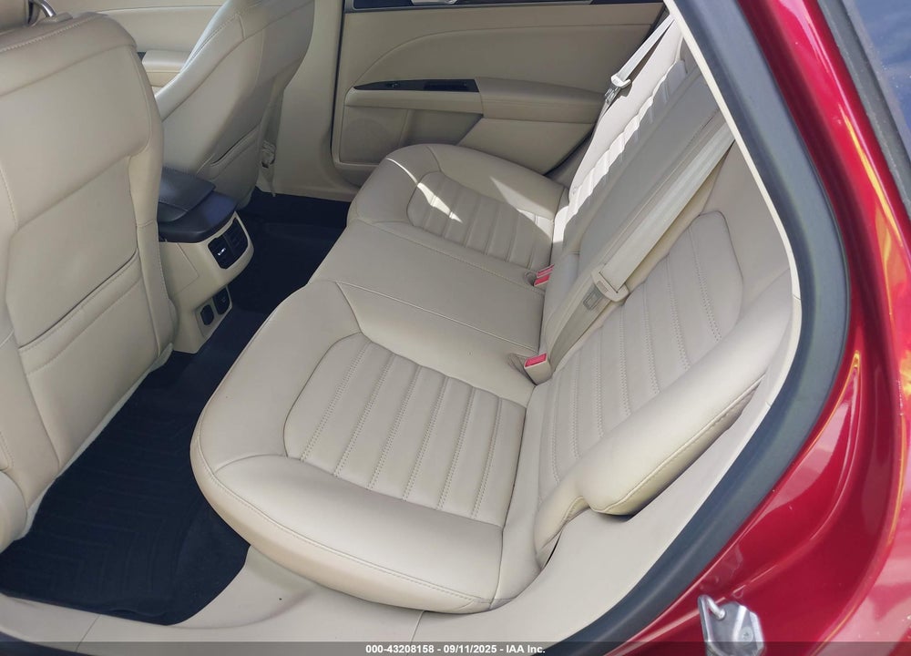 2013 FORD FUSION SE VIN: 3FA6P0HR3DR247372