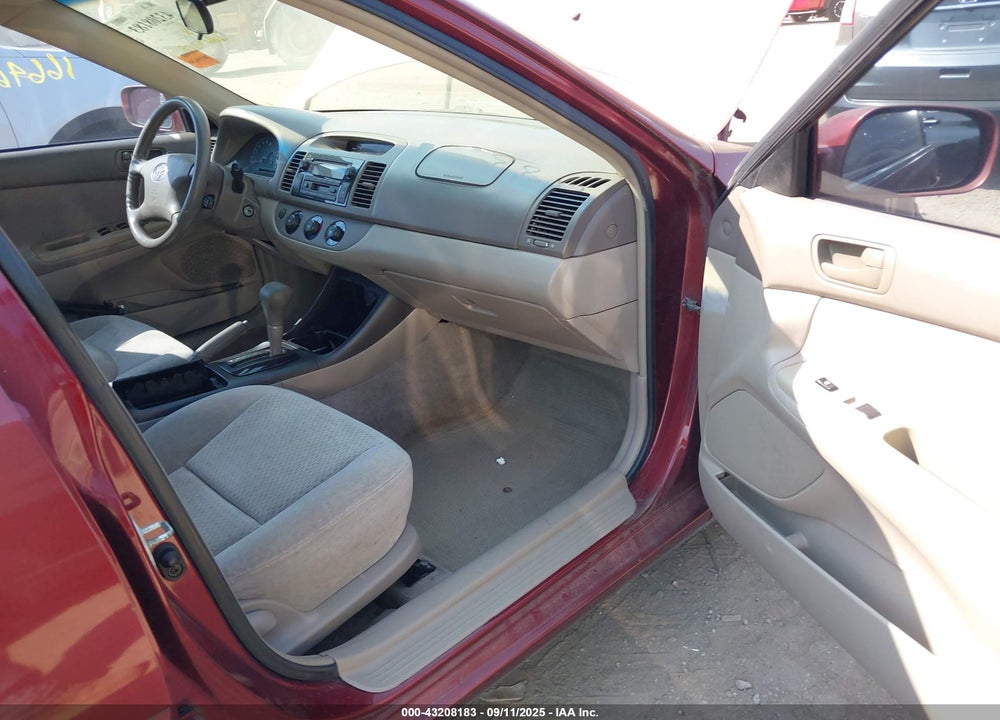 2003 TOYOTA CAMRY LE VIN: 4T1BE32KX3U131861