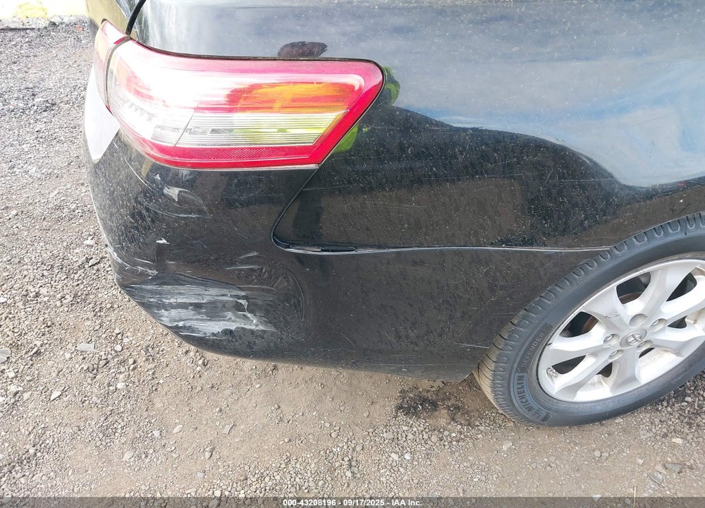 2010 TOYOTA CAMRY VIN: 4T4BF3EK2AR070680