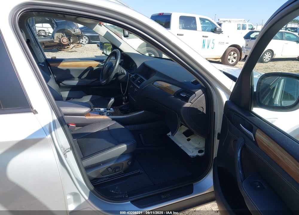 2011 BMW X3 XDRIVE28I VIN: 5UXWX5C56BL701359