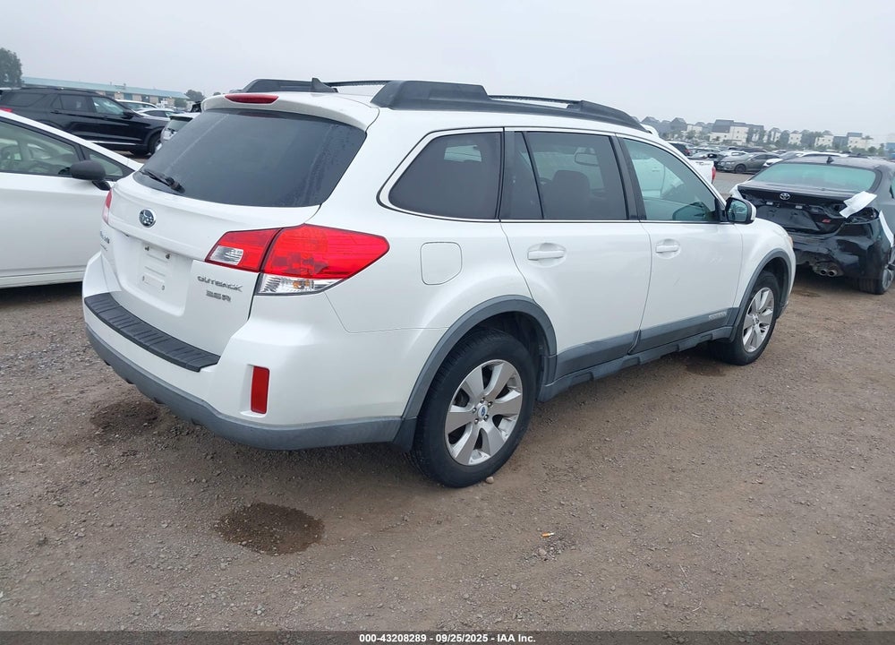 2012 SUBARU OUTBACK 3.6R LIMITED VIN: 4S4BRDLC9C2228000