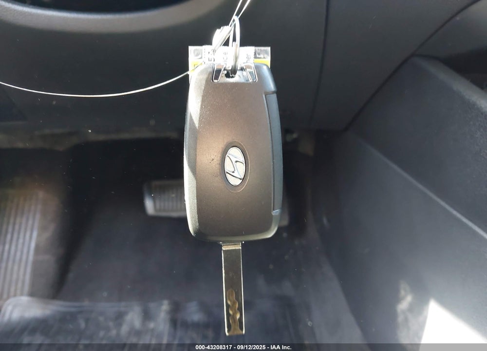 2021 HYUNDAI ACCENT VIN: 3KPC24A60ME143089