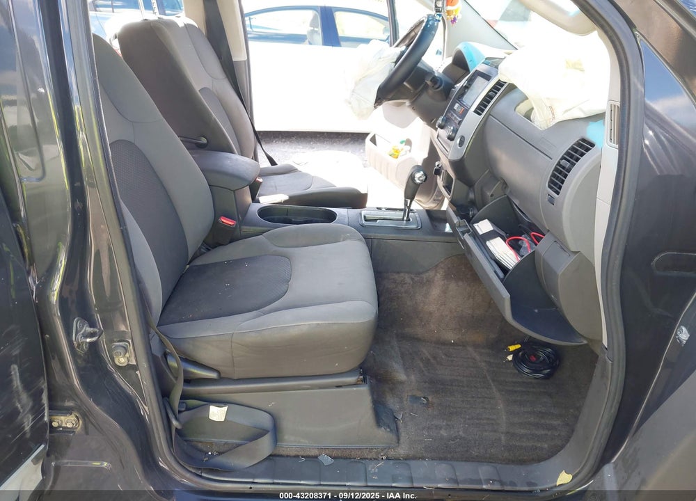 2011 NISSAN XTERRA VIN: 5N1AN0NW7BC505405