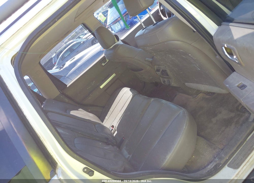 2011 MITSUBISHI ENDEAVOR VIN: 4A4JN3AS0BE015748