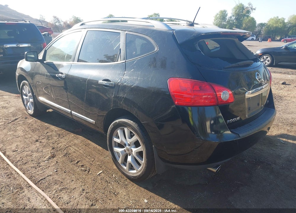 2011 NISSAN ROGUE VIN: JN8AS5MT1BW576605