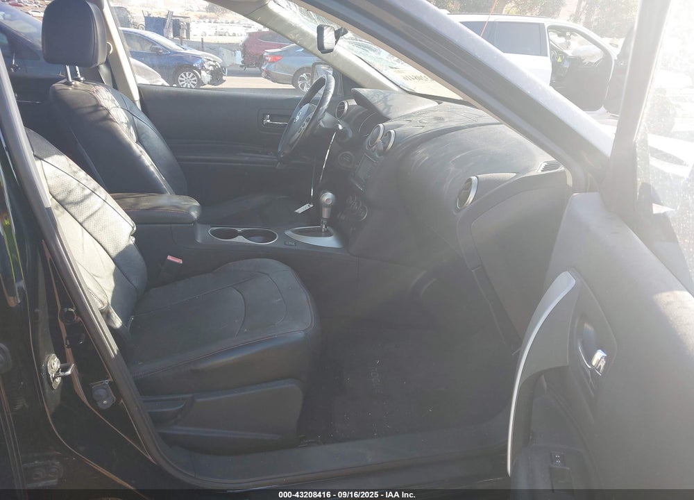2011 NISSAN ROGUE VIN: JN8AS5MT1BW576605