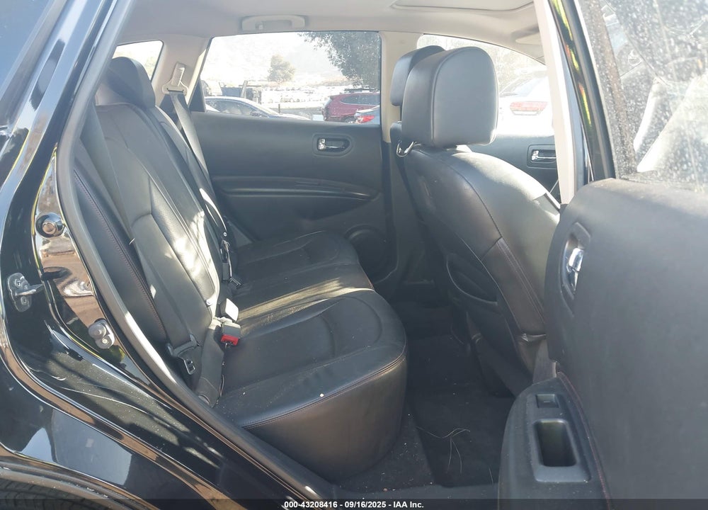 2011 NISSAN ROGUE VIN: JN8AS5MT1BW576605