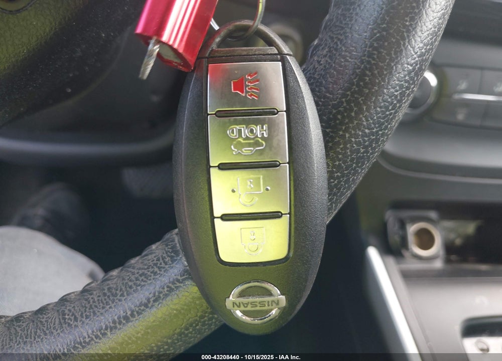 2016 NISSAN SENTRA SV VIN: 3N1AB7AP5GY239436