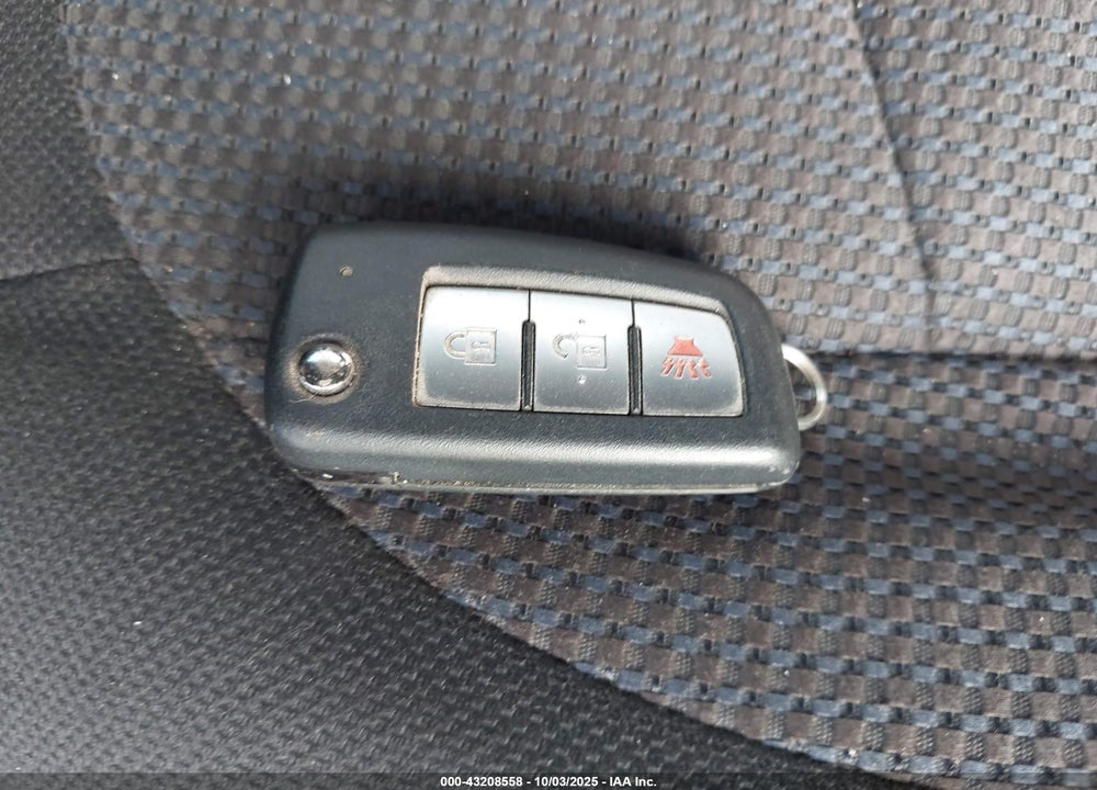 2013 NISSAN ROGUE VIN: JN8AS5MTXDW500738