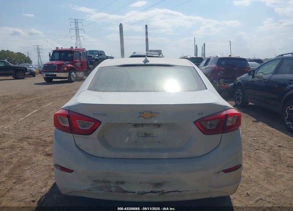 2019 CHEVROLET CRUZE LT VIN: 1G1BE5SM3K7107103