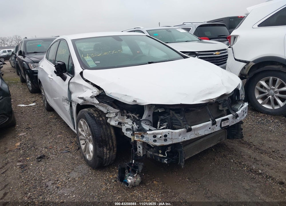 2019 CHEVROLET CRUZE LT VIN: 1G1BE5SM3K7107103
