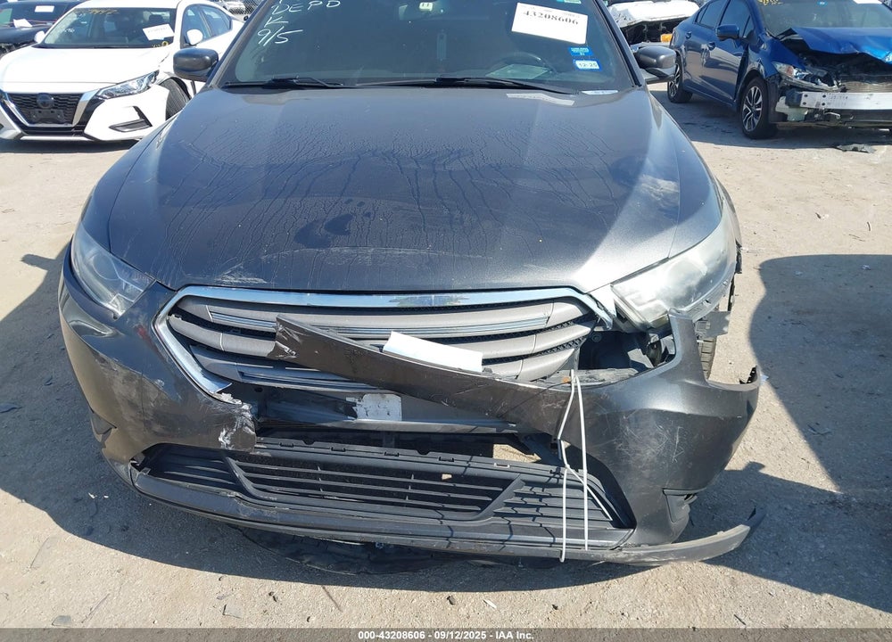 2017 FORD TAURUS VIN: 1FAHP2E84HG122572