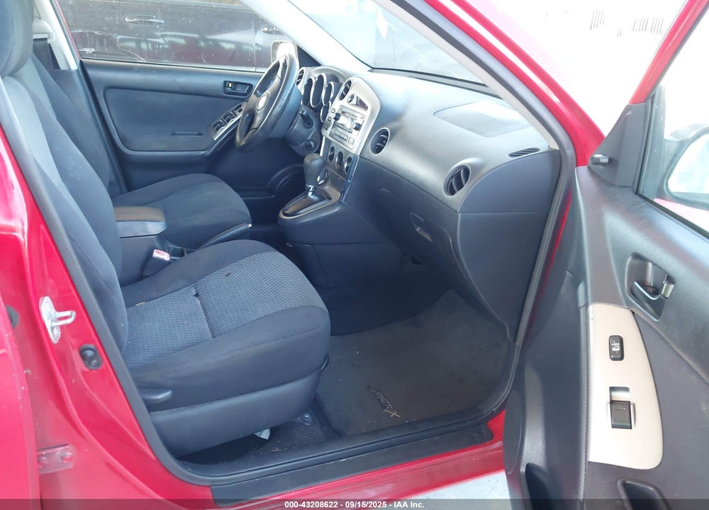 2008 TOYOTA MATRIX VIN: 2T1KR32E18C716531